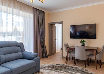 Номер «Апартамент» 2 комнатный в корпусе №2 санатория «им.Горького» в г. Кисловодске - фотография