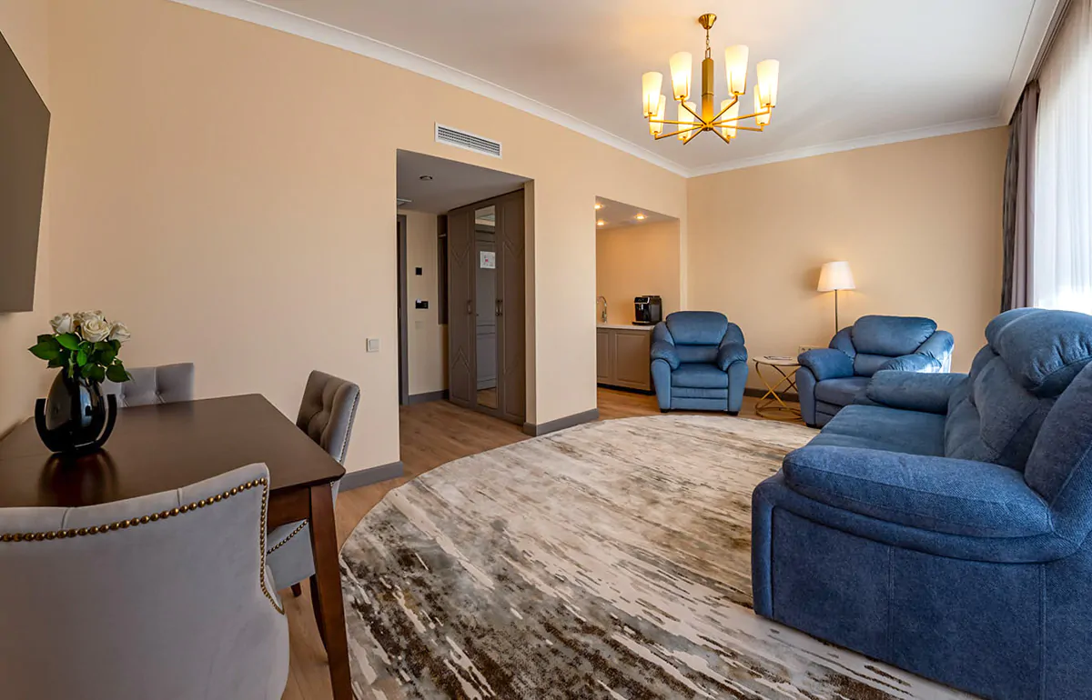 Номер «Апартамент» 2 комнатный в корпусе №2 санатория «им.Горького» в г. Кисловодске - фотография