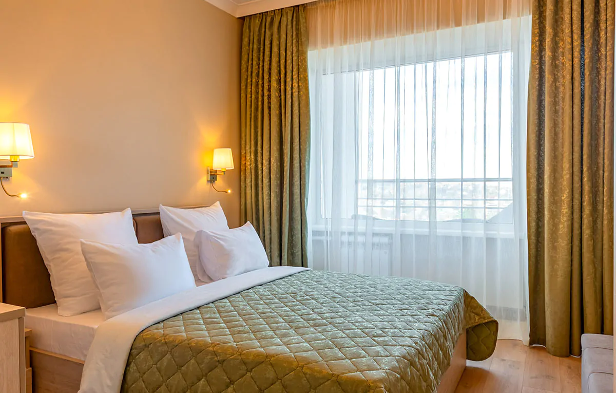 Номер «Комфорт» 1 комнатный 1 категории в корпусе №2 санатория «им.Горького» в г. Кисловодске - фотография