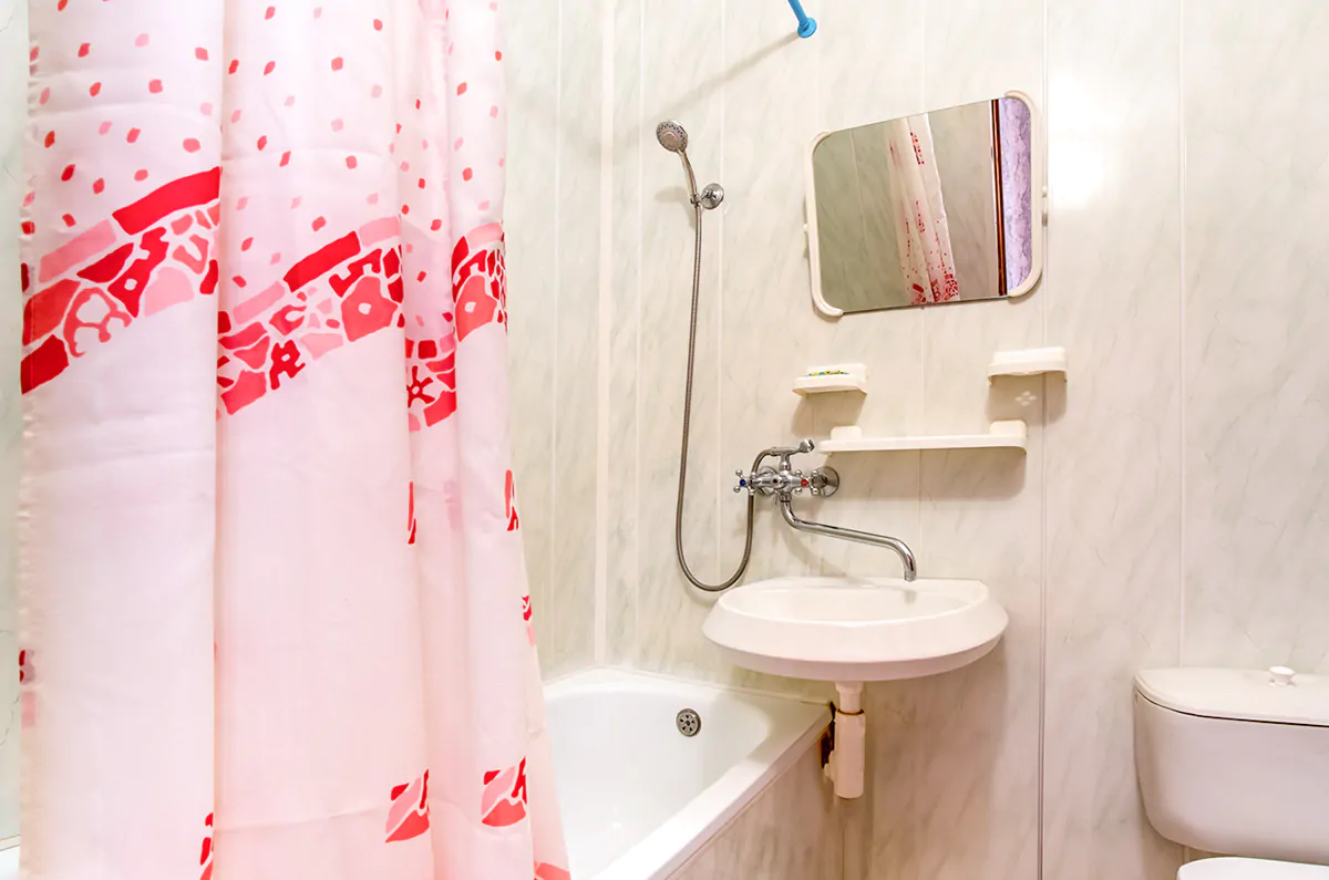 Номер «Эконом» 1 местный 1 категории в корпусе №1 санатория «им.Горького» в г. Кисловодске - фотография