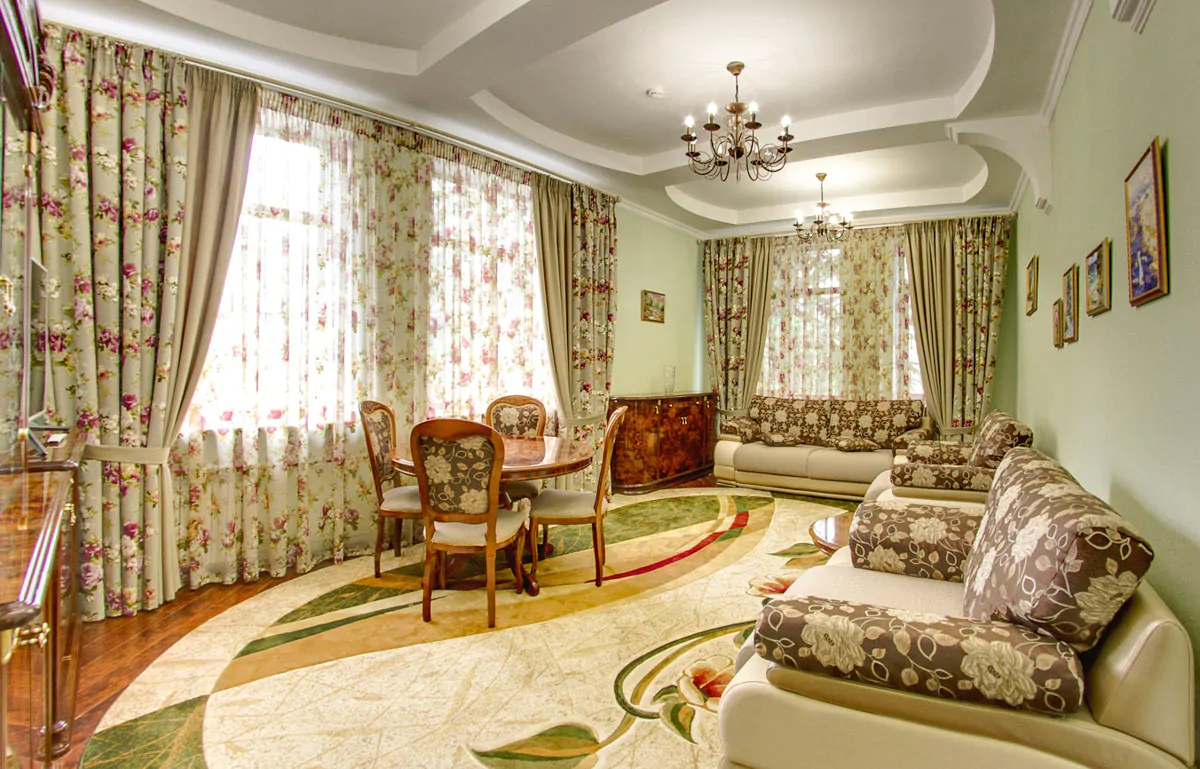 Номер «Сюит» в корпусе №1 санатория «им.Горького» в г. Кисловодске - фотография